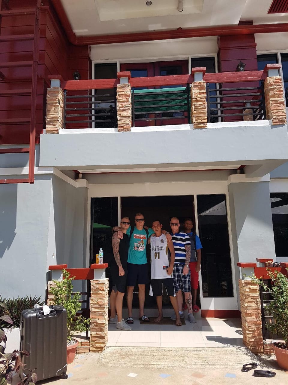 bohol panglao cheapest rooms accommodation. Apartment in Panglao