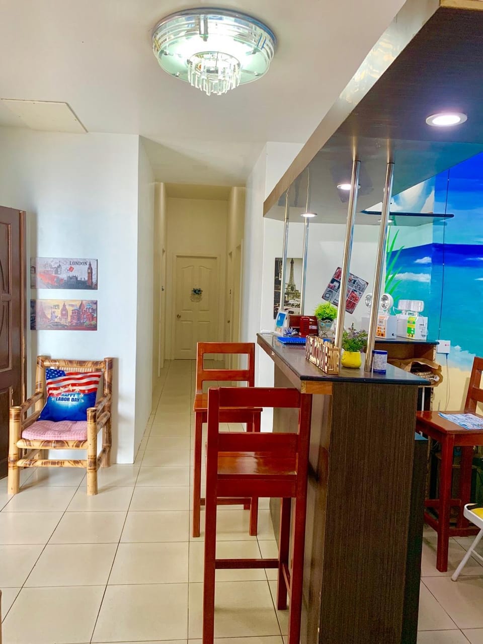 Blue Summer Suites & Restaurant - Deluxe Room Apartment in Central Visayas