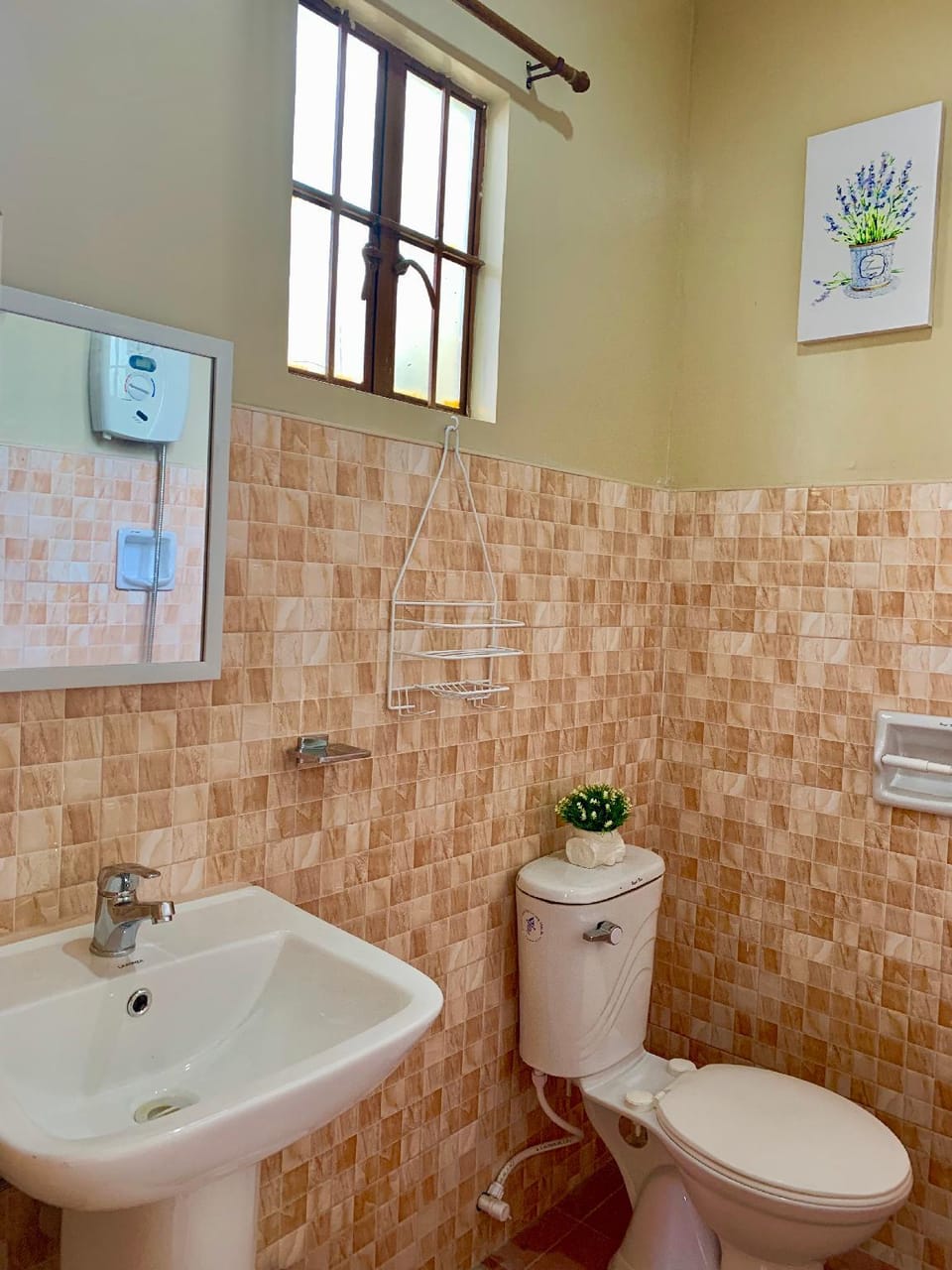 Tagbilaran Uptown Vacay (Unit 1) Apartment in Tagbilaran City