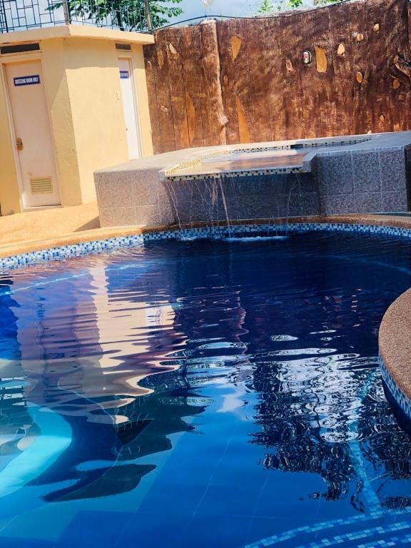 Seaview Beach Resort -Poolside Dormitory Room Vacation rental in Central Visayas