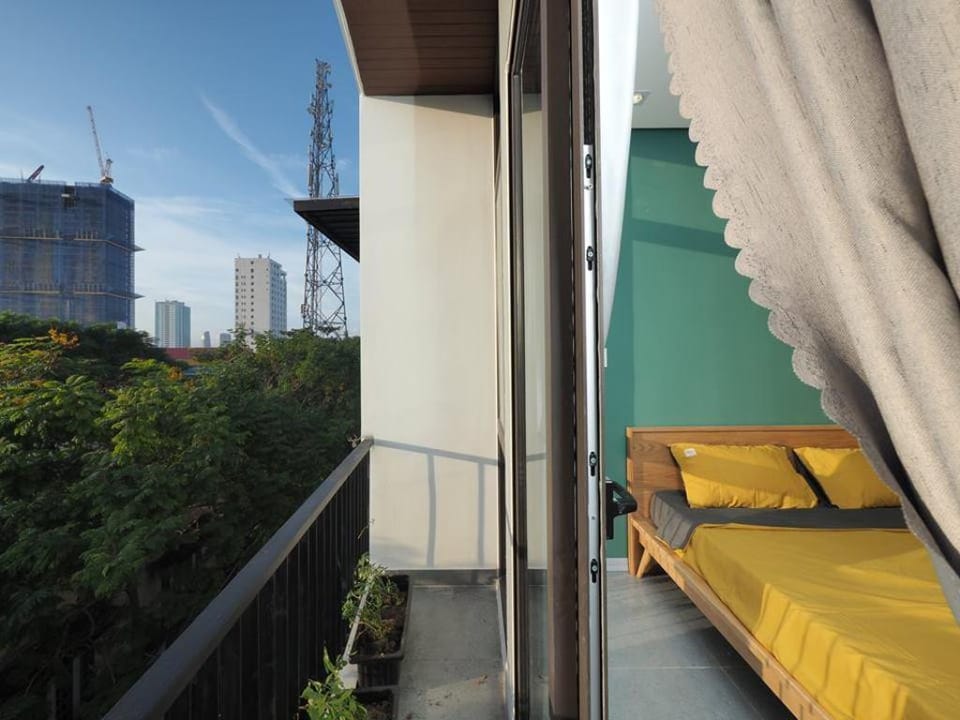 SANDYHOUSE 1*FULL AIRCON*CITY CENTER & MYKHE BEACH Vacation rental in Da Nang