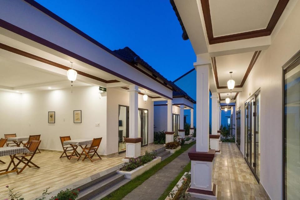 Laughter Garden Villas Hotel in Hoi An