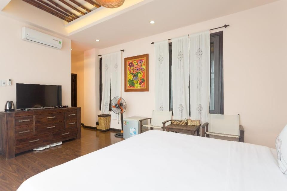 Cam Nam Riverside House with 3 bedrooms for 6 ppl Vacation rental in Hoi An