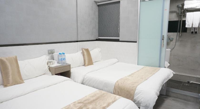 Vve Vve Hotel Bed and Breakfast in Hong Kong
