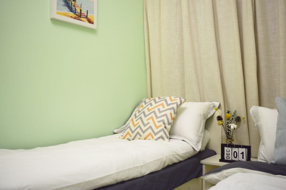 HKLF44-A Mongkok  Cozy  Near Metro, Elevator, AC Apartment in Hong Kong