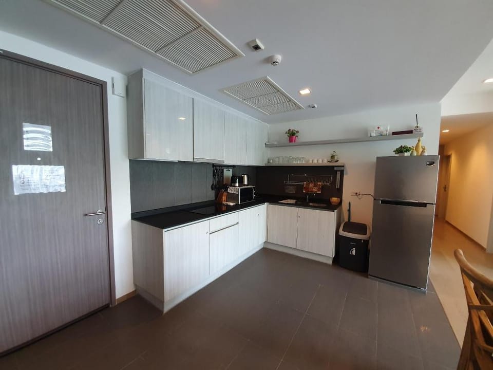 KhaoYai 3 Bedrooms Mountain View Apartment in Laos