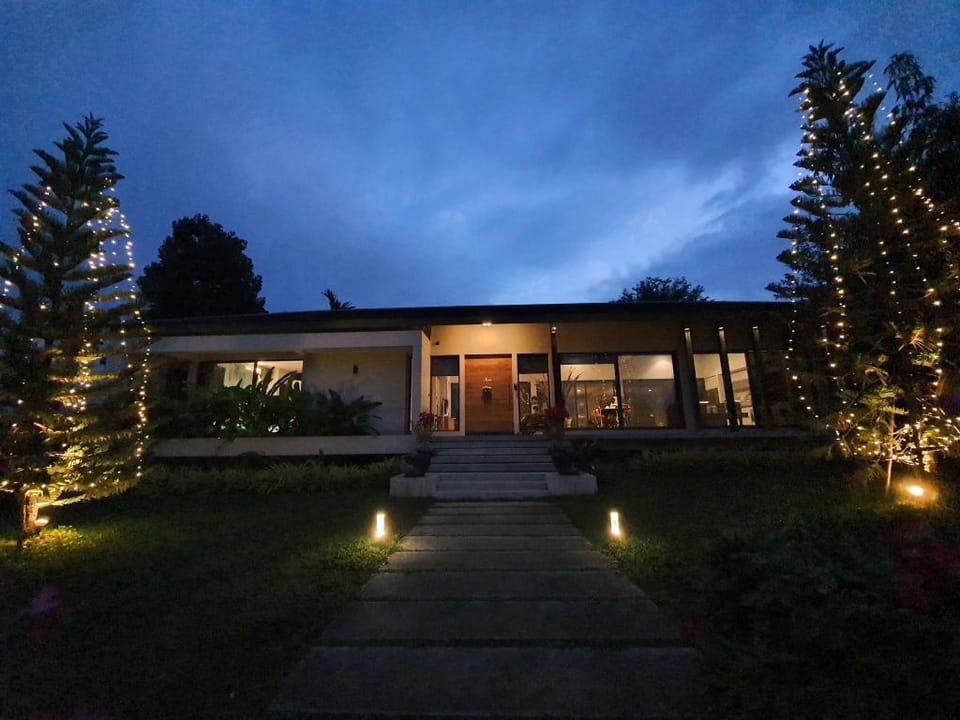 Annie Villa at Khao Yai Villa in Laos