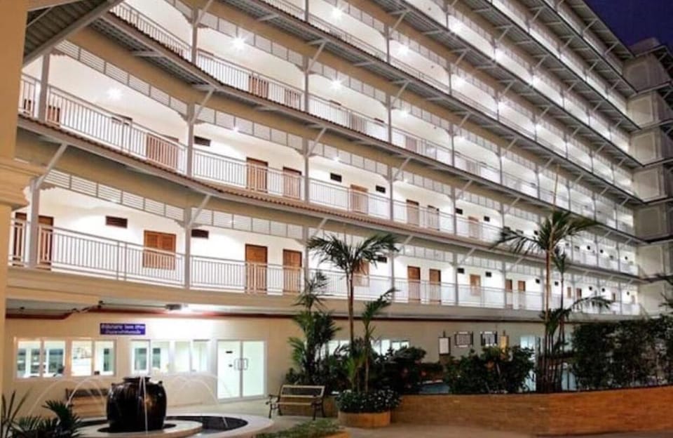 Baan Klang  Condominium Apartment in Hua Hin District