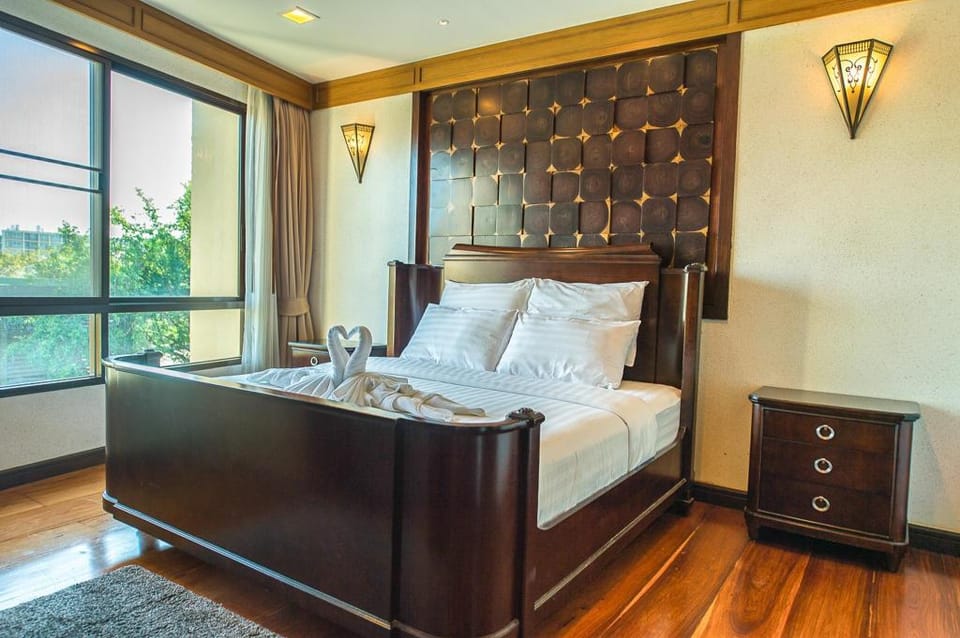 Marrakesh Huahin  4bedrooms suite with Jacuzzi 208 Apartment in Nong Kae
