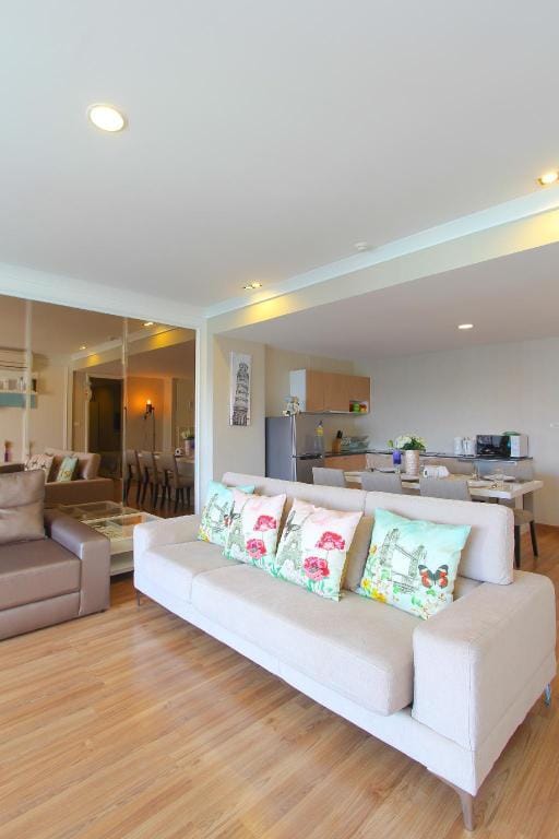 Big Room  B611 Family Huahin My Resort water park Apartment in Nong Kae
