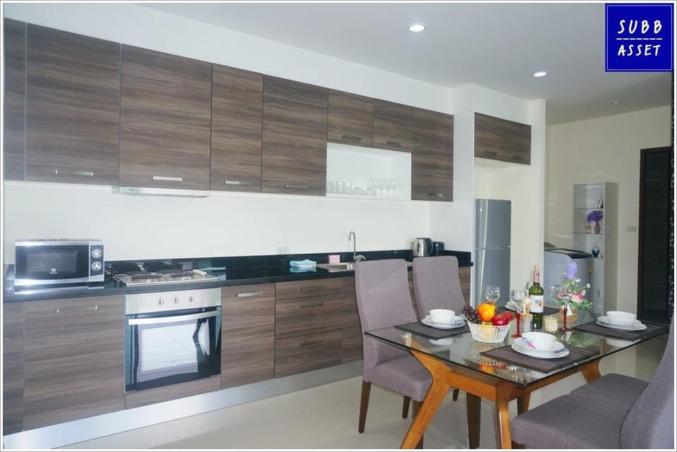 PoolVilla For 10 Persons | Milpool Villa Huahin Villa in Nong Kae