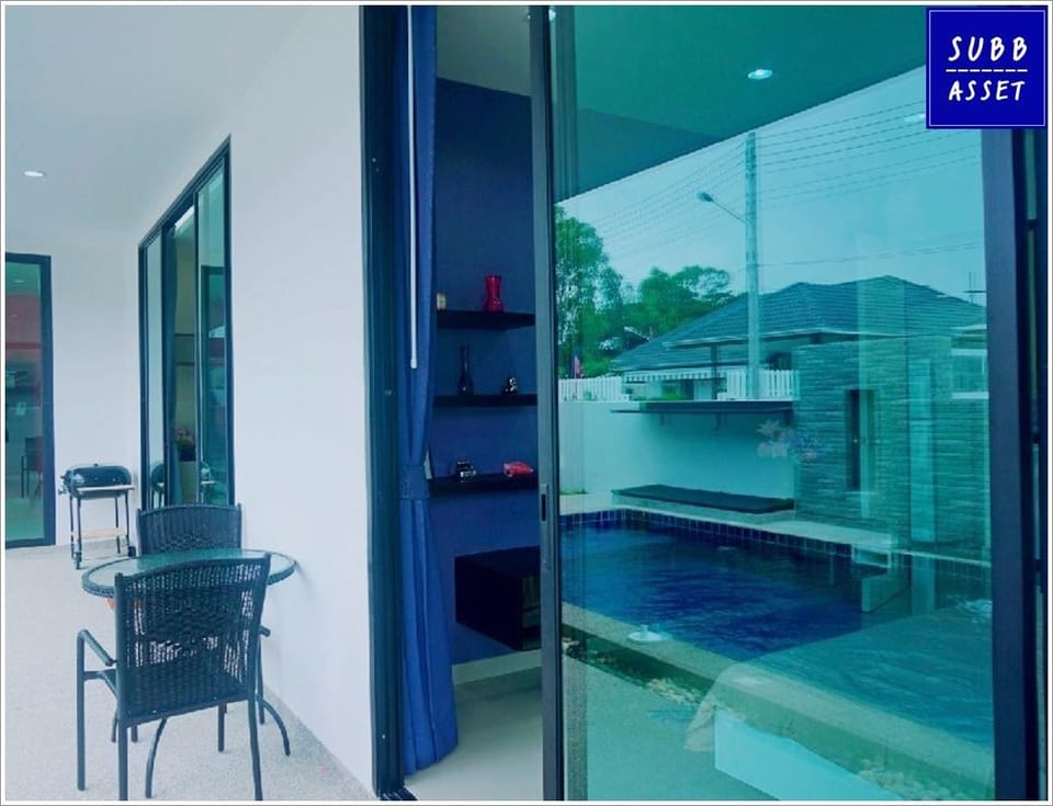 PoolVilla For 10 Persons | Milpool Villa Huahin Villa in Nong Kae