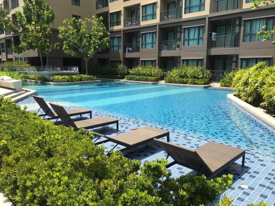 Private high floor Rafita’s Room@Rain Chaam-HuaHin Apartment in Thailand
