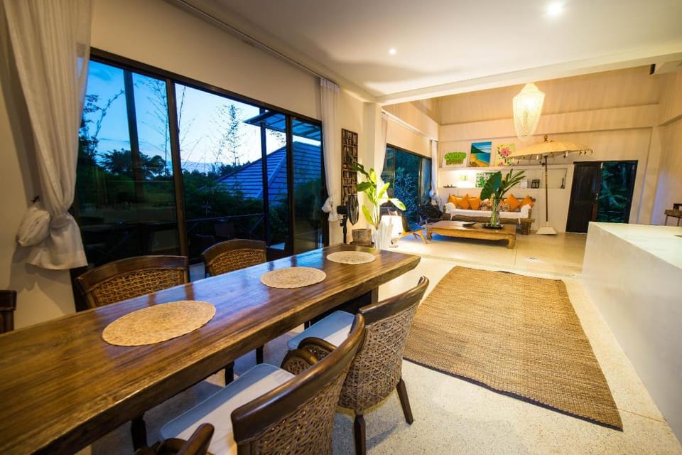 Teak Hill Pool Villa - Rosewood Villa in Koh Chang Tai