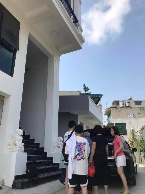Homestay Phòng Lớn 02 giường đôi tại Hạ Long Vacation rental in Laos