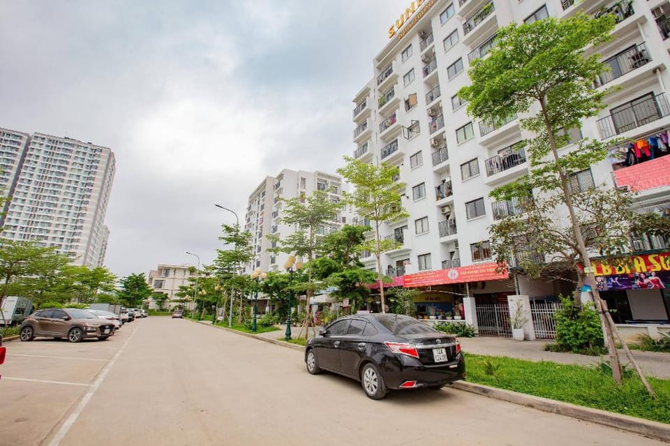 Hometel HaLong Bay Apartment in Laos