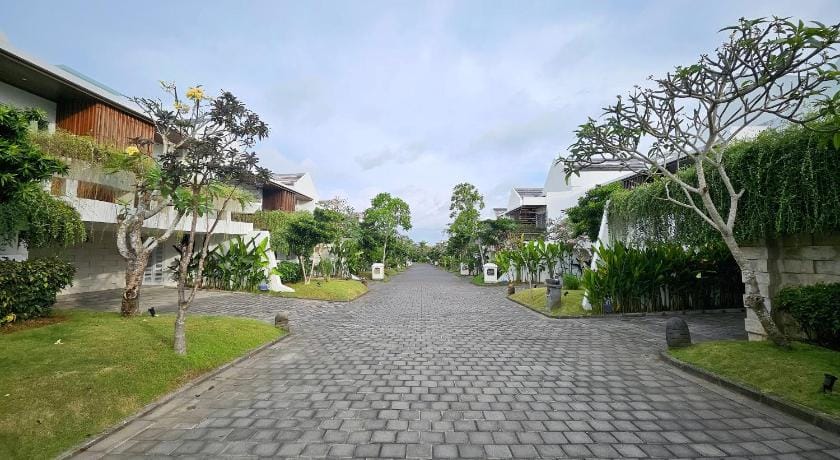 Villa Omah Bali at Hideaway Residence Villa in Bali