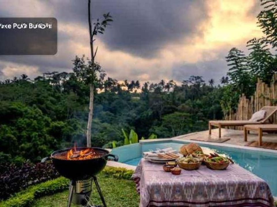 Romantic Bubble Dome Ubud Hotel in Tampaksiring