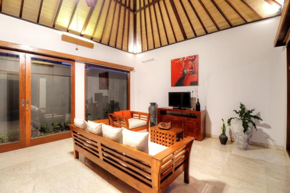 Nice view private villa Aprikot 2BR 75% OFF Villa in Abiansemal