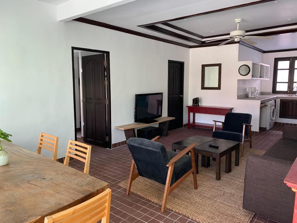 KHAMIN villa, 2 beds, 6 guests, 5' from the beach Vacation rental in Ko Samui