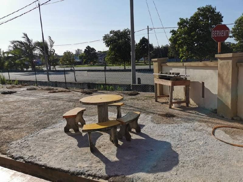 Homestay Ibu Seberang Balok Vacation rental in Terengganu, Malaysia