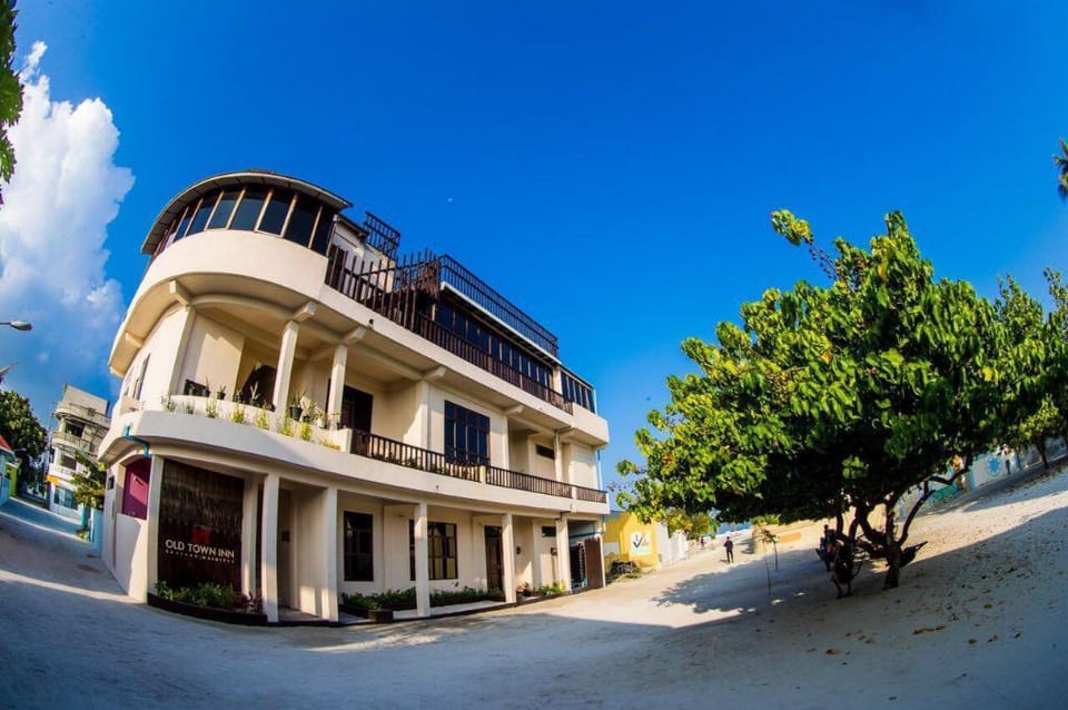 Old Town Inn, Gaafaru North Male’ Atoll, Maldives Vacation rental in Maldives