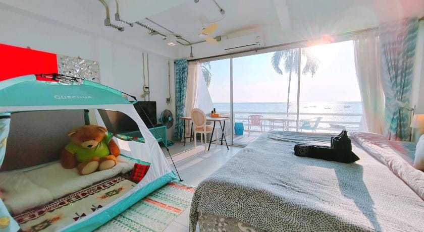 Marinos Beach House มารินอส บีชเฮ้าส์ Villa in Chon Buri Changwat