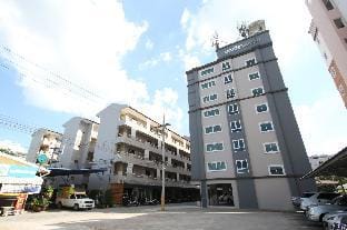 The Bed By Boonjira Apartment in Chon Buri Changwat