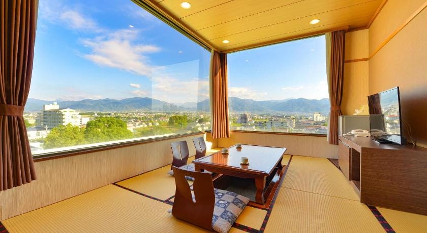 Ooedo Onsen Monogatari Hotel Shinko Ryokan in Japan