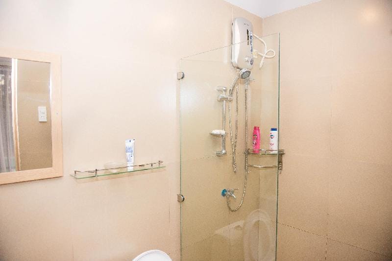 La Finca Village/private pool/2studio-1 Vacation rental in Calabarzon