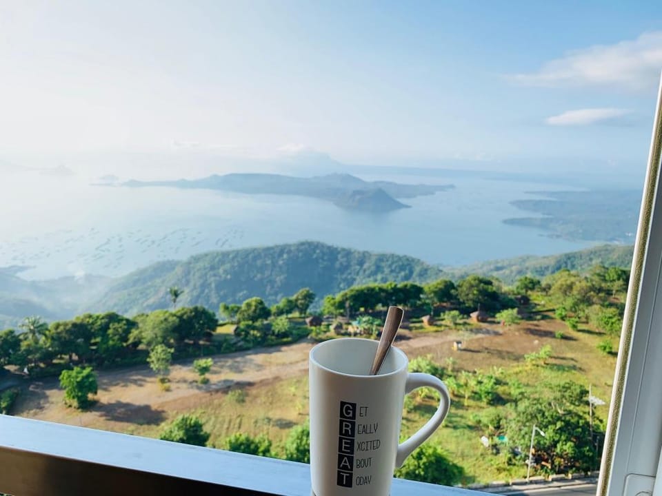 Your Home in Tagaytay w/Taal View -Wind Residences Apartment in Tagaytay