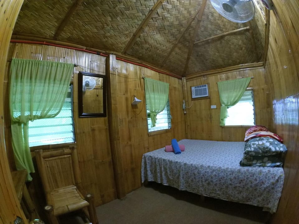 Casa Verde (Ecolodge with Pool) Vacation rental in Calabarzon