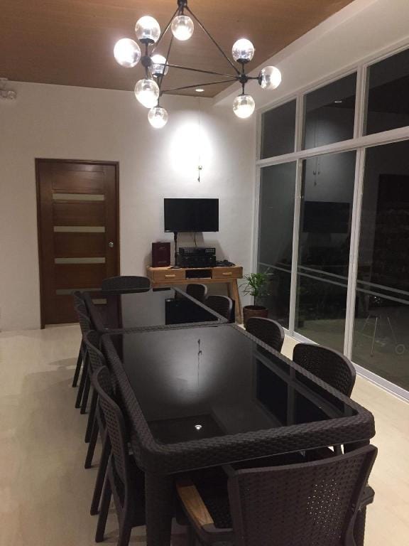 Unit C Arabella Hot Spring Resort Mt Makiling view Villa in Calabarzon