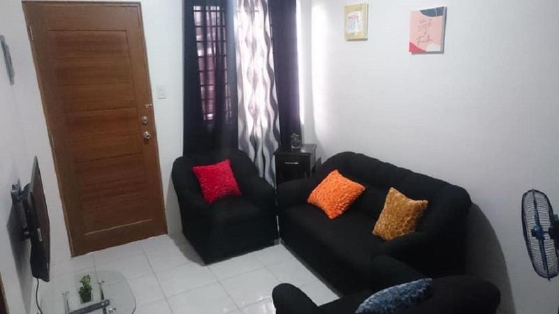 RJM Unit 8 Apartment [2 bedroom] Angeles W/ Wifi Apartment in Angeles