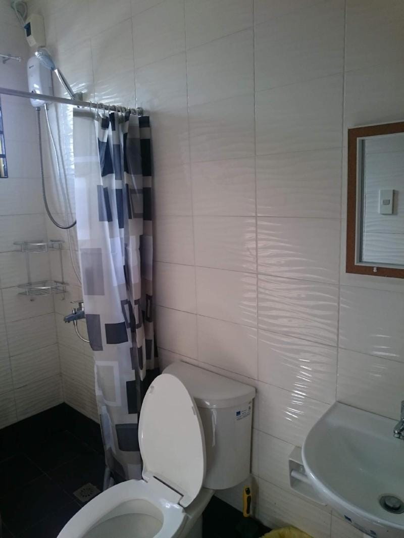 RJM Unit 8 Apartment [2 bedroom] Angeles W/ Wifi Apartment in Angeles