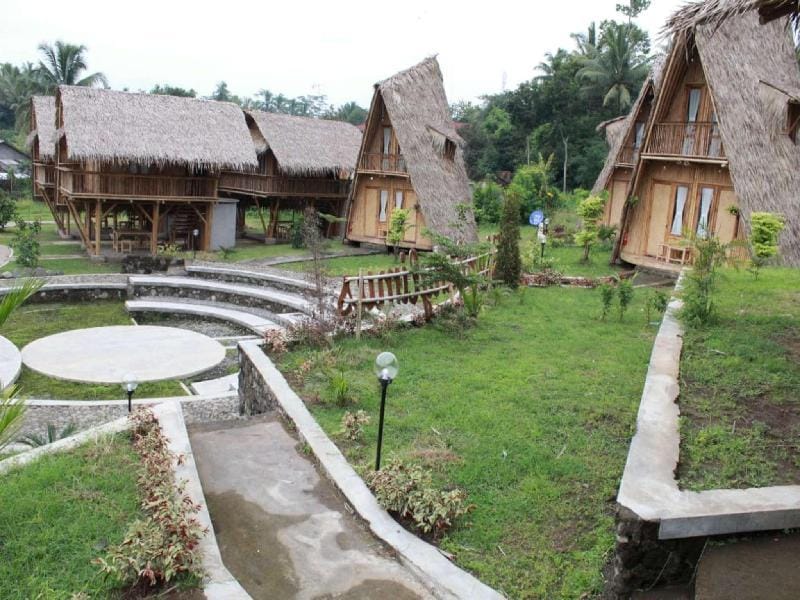 Balkondes Kembanglimus Pring Apus EF Vacation rental in Indonesia