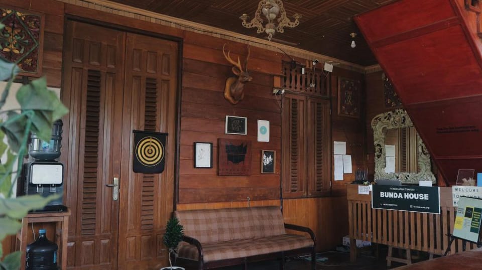 Bunda House Syariah Hostel in Padang
