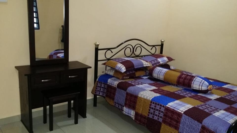 IsMa Lumut Homestay Vacation rental in Perak