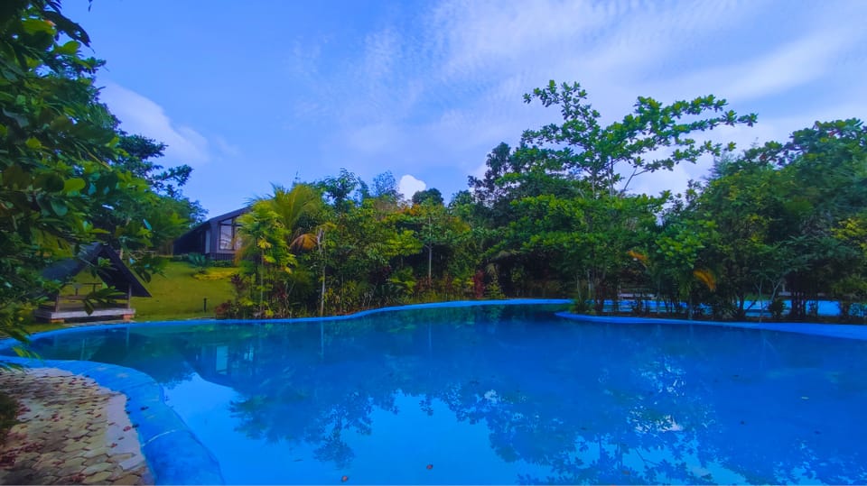 DBambooKamp Desa Wisata Ekang Luxury tent in Teluk Sebong