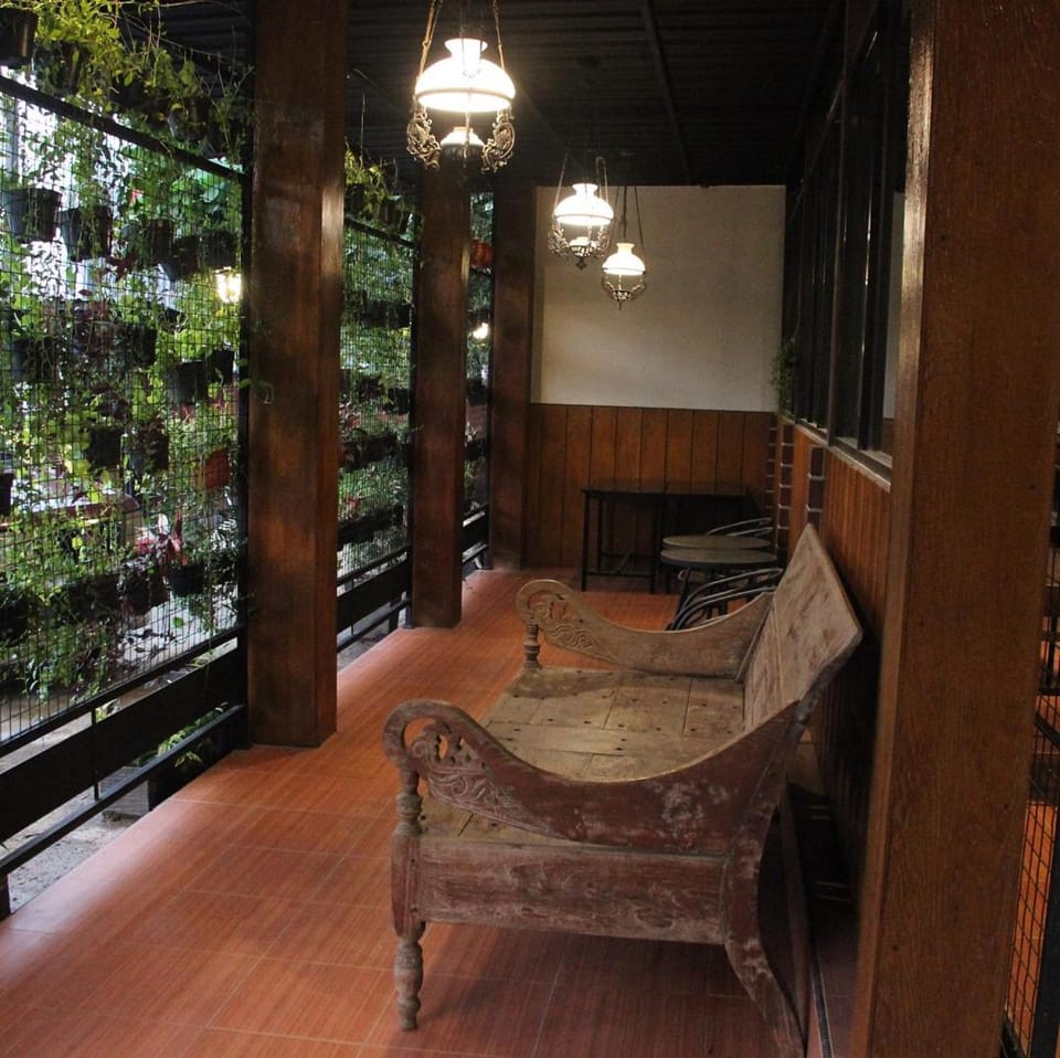 Bamboe Inn 2 Homestay Hotel in Indonesia