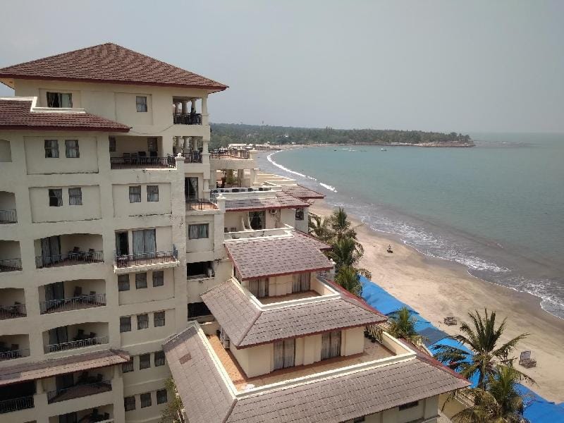 Newly Renovated 2 Rooms Luxury Marbela Hotel Anyer Apartment in Indonesia