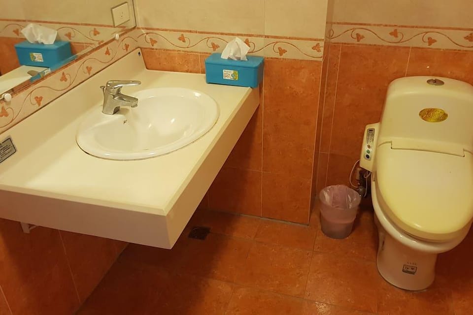 Spacious Room (202) - Near Toucheng Old Street Apartment in Taiwan, Province of China