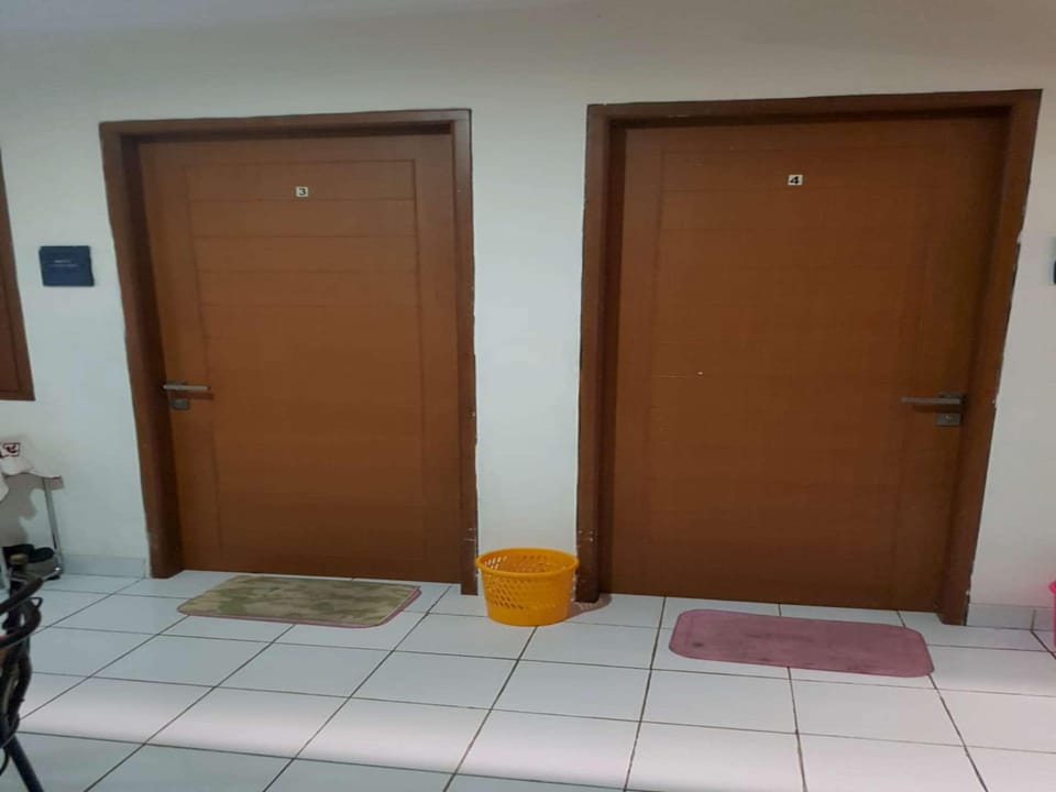 HOTEL GRIYA GUNUNG INDAH 5 / 101 Vacation rental in South Jakarta City