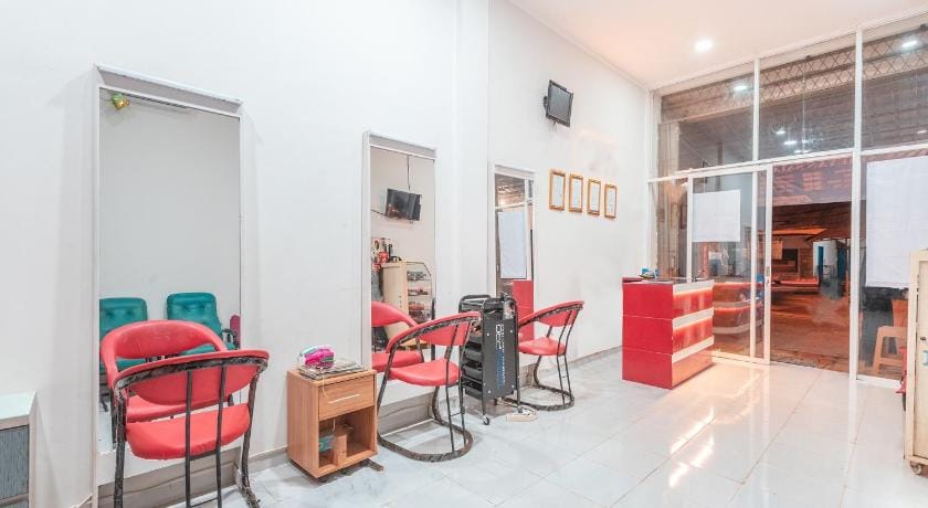 Hotel O 77 Guesthouse Hotel in West Java