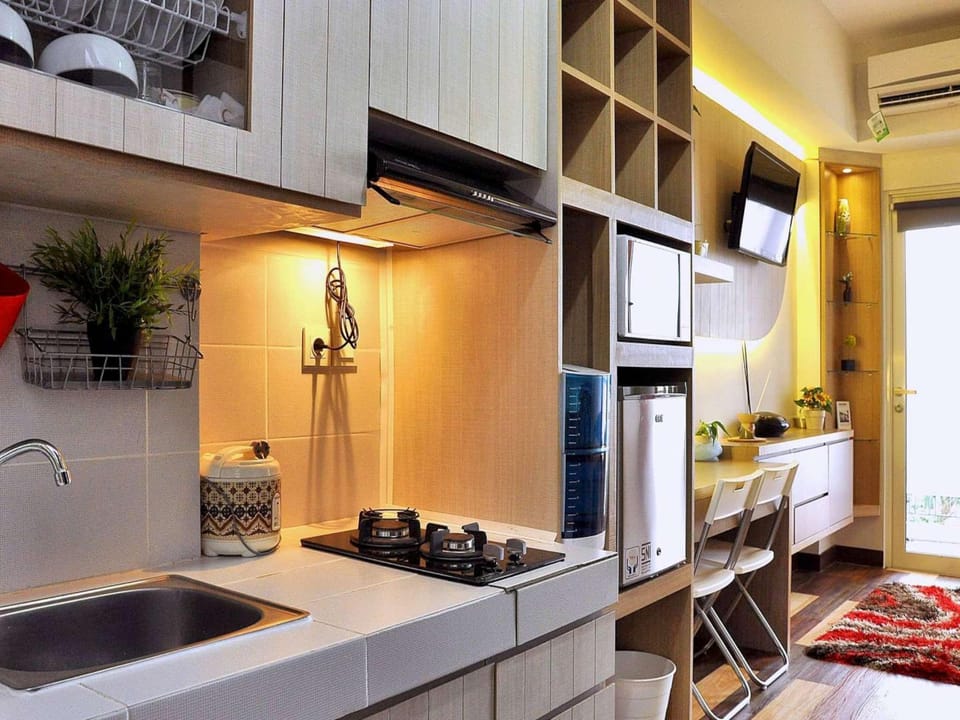 Luxurious Stayhome at Gading Serpong (Free WIFI) Apartment in West Java