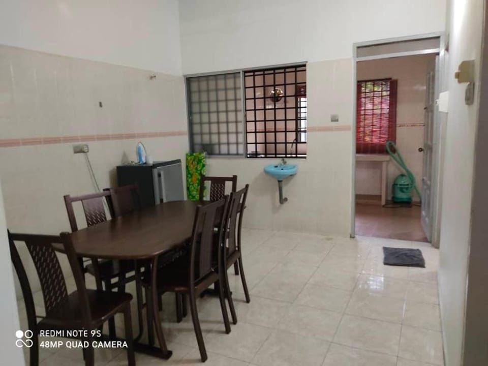 clean and comfortable Vacation rental in Perak
