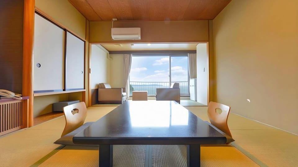 Ooedo Onsen Monogatari Hotel Suiyotei Hotel in Shizuoka Prefecture