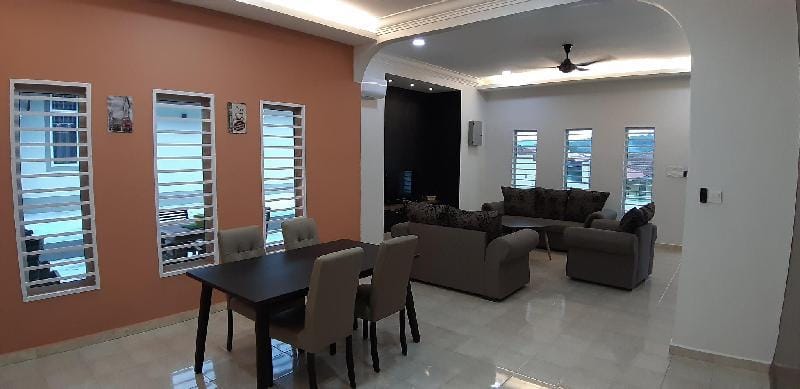 FOUR Bungalow House Next to Giant Kuala Pilah 21 Vacation rental in Negeri Sembilan, Malaysia