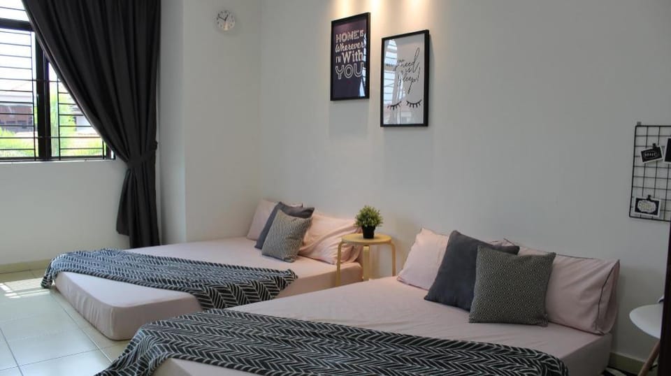 Cozy & Comfortable Homestay @ Tanjong Sepat Vacation rental in Selangor, Malaysia