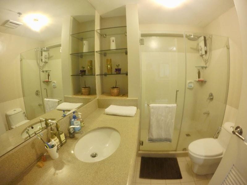 Manila Bay Sunset Place 2BR Condo Apartment Apartment in Pasay